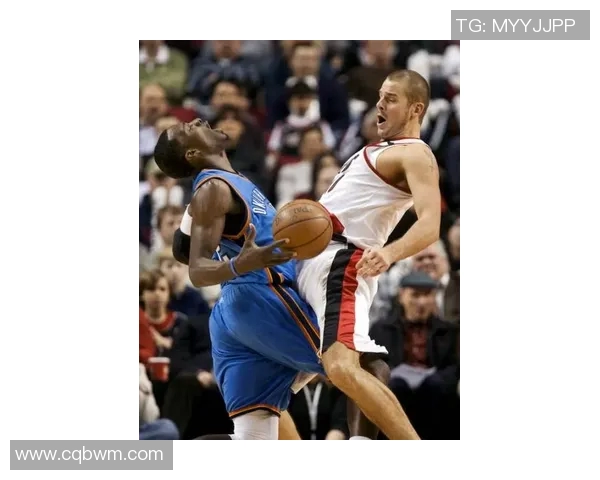 猛龙赛场爆发小插曲，裁判如何处理？